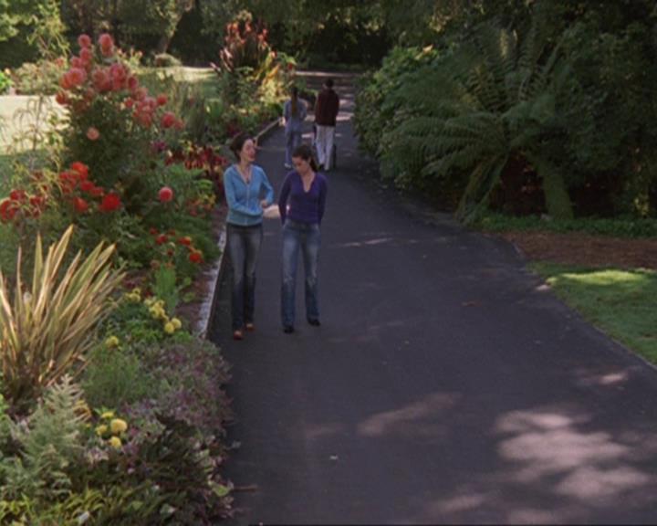 Charmed-Online_dot_net-4x04EnterTheDemon2292.jpg