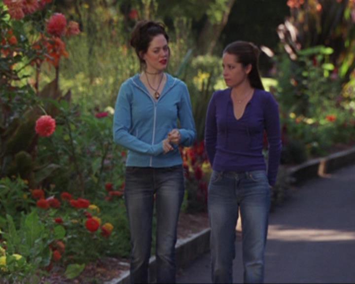 Charmed-Online_dot_net-4x04EnterTheDemon2295.jpg