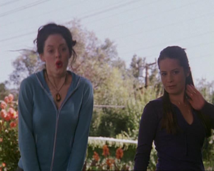 Charmed-Online_dot_net-4x04EnterTheDemon2304.jpg