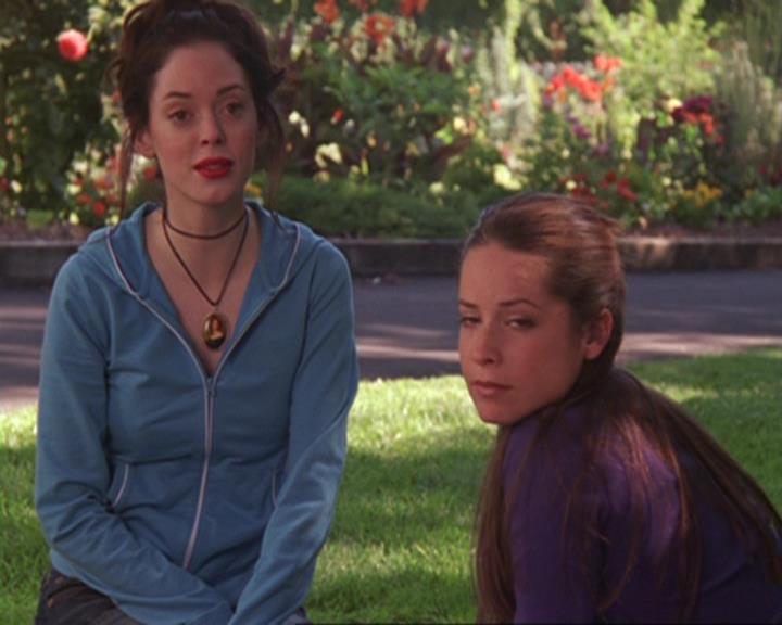 Charmed-Online_dot_net-4x04EnterTheDemon2320.jpg