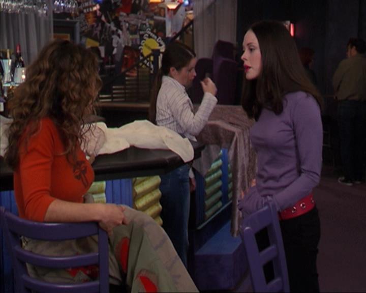 Charmed-Online-dot-net_405SizeMatters0180.jpg