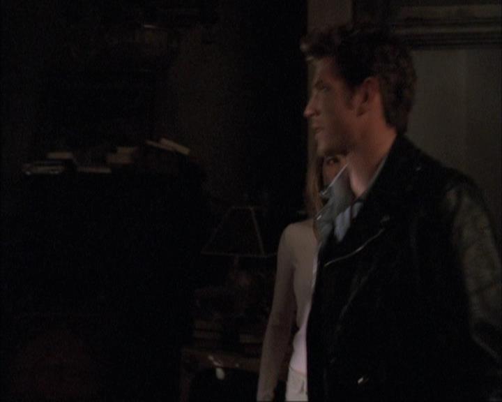 Charmed-Online-dot-net_405SizeMatters0262.jpg