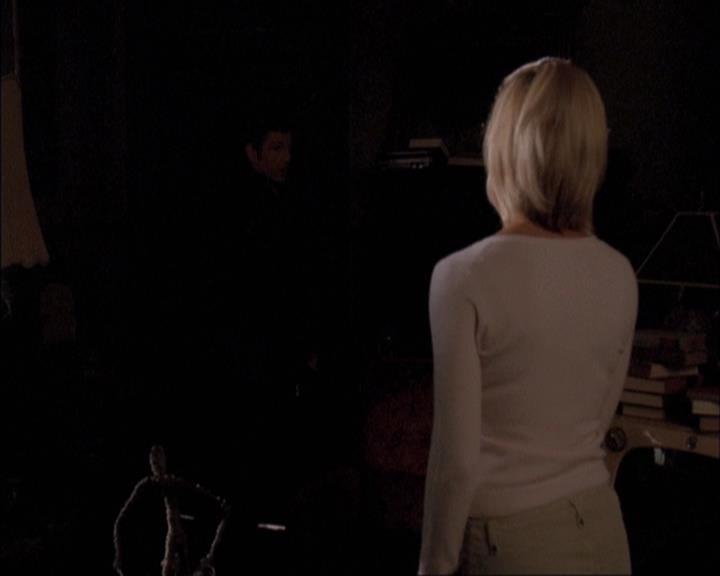 Charmed-Online-dot-net_405SizeMatters0268.jpg