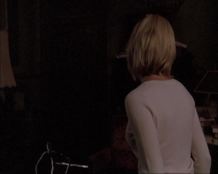 Charmed-Online-dot-net_405SizeMatters0297.jpg