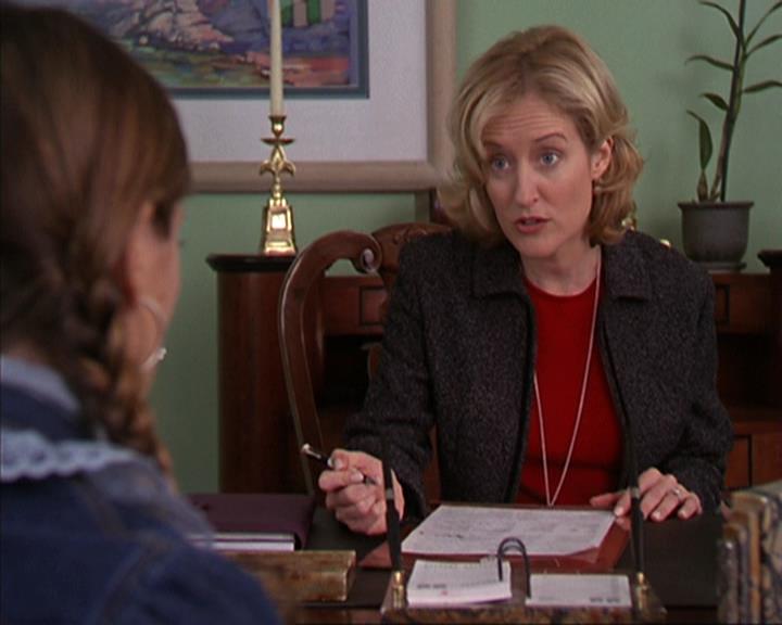 Charmed-Online-dot-net_405SizeMatters0392.jpg