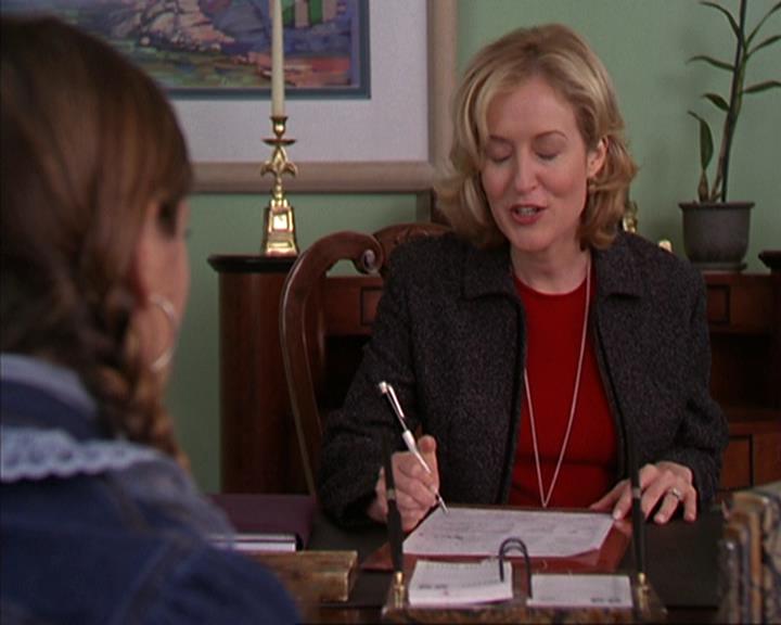 Charmed-Online-dot-net_405SizeMatters0408.jpg