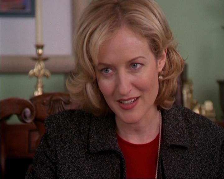 Charmed-Online-dot-net_405SizeMatters0427.jpg