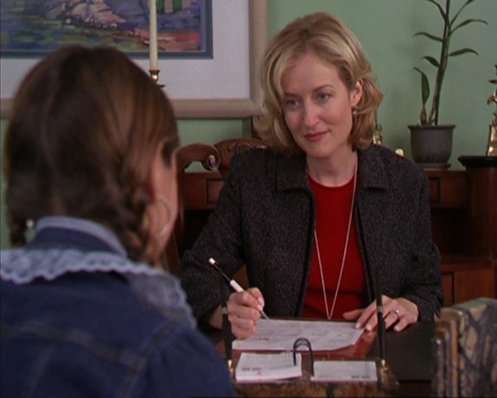 Charmed-Online-dot-net_405SizeMatters0450.jpg