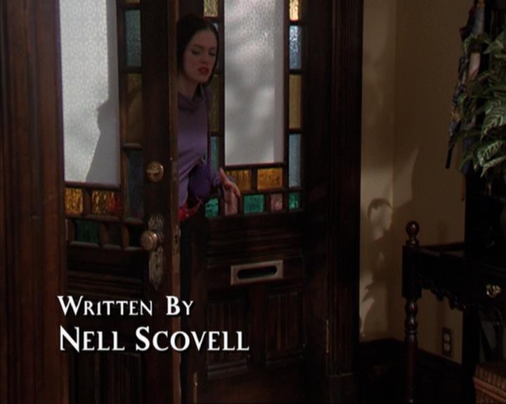Charmed-Online-dot-net_405SizeMatters0456.jpg