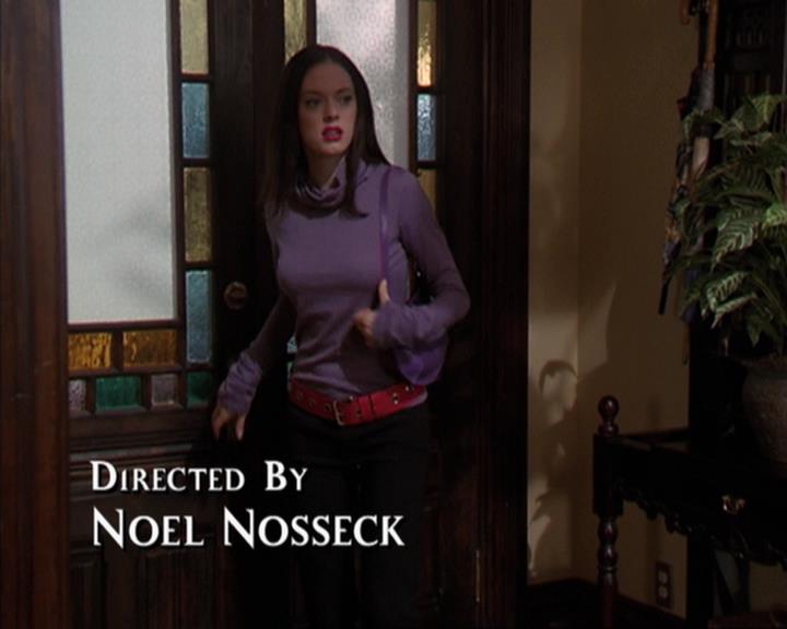 Charmed-Online-dot-net_405SizeMatters0461.jpg
