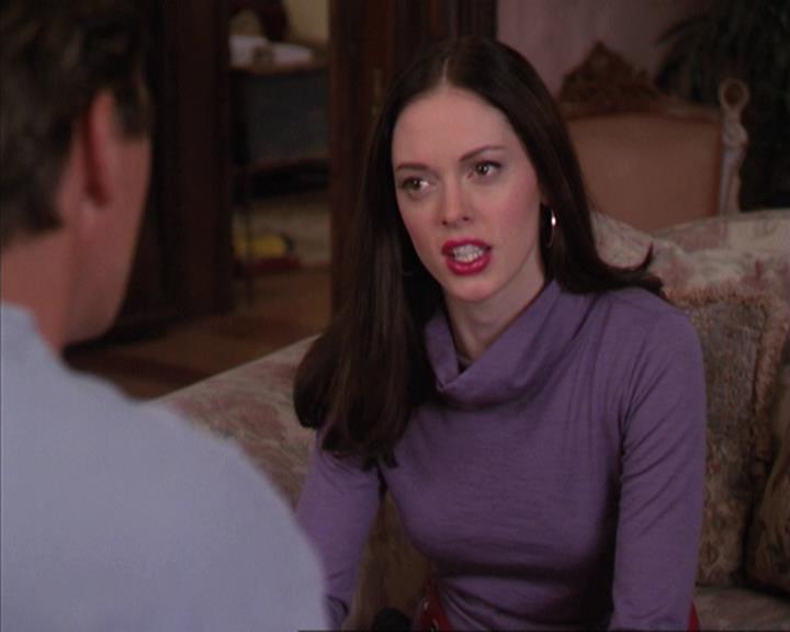 Charmed-Online-dot-net_405SizeMatters0505.jpg