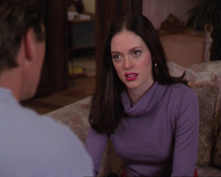 Charmed-Online-dot-net_405SizeMatters0519.jpg