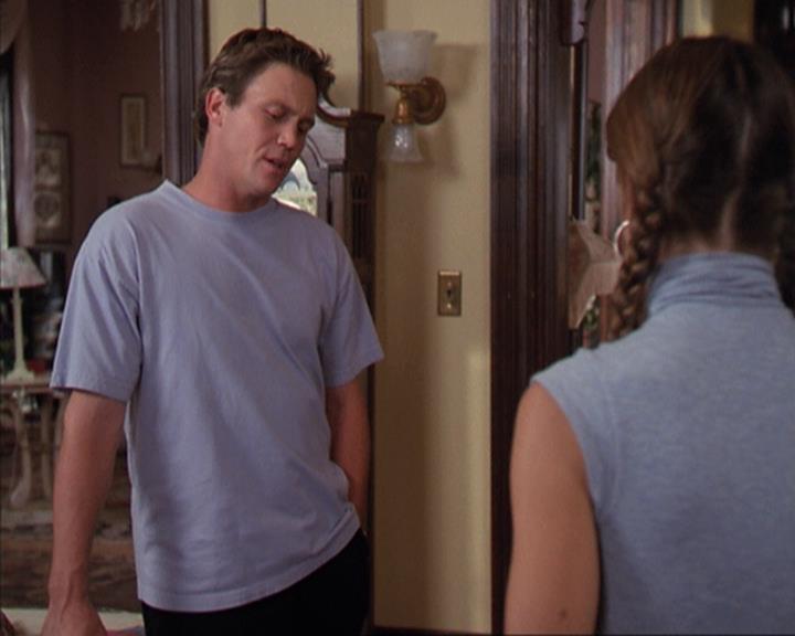 Charmed-Online-dot-net_405SizeMatters0586.jpg