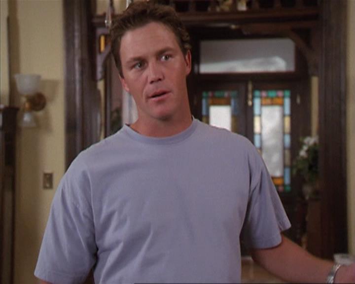 Charmed-Online-dot-net_405SizeMatters0596.jpg