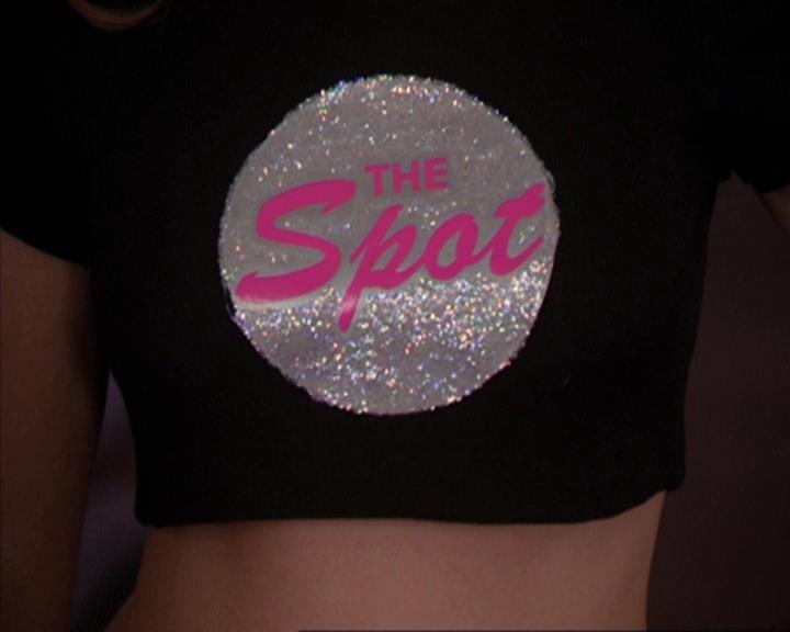 Charmed-Online-dot-net_405SizeMatters0602.jpg