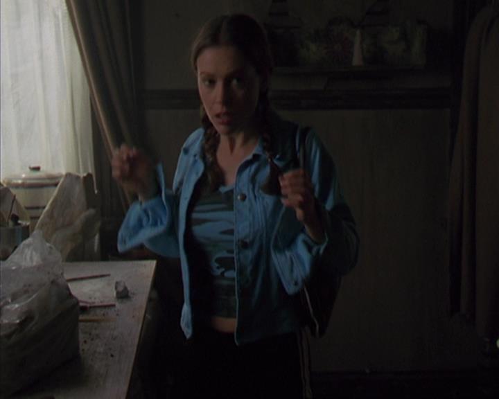 Charmed-Online-dot-net_405SizeMatters0703.jpg