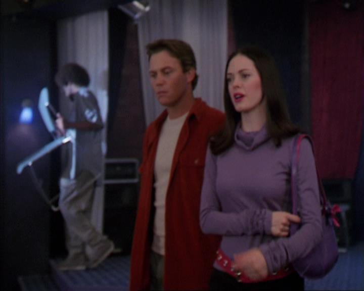 Charmed-Online-dot-net_405SizeMatters0808.jpg