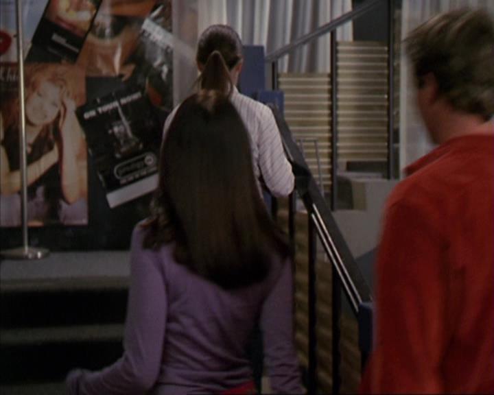 Charmed-Online-dot-net_405SizeMatters0850.jpg