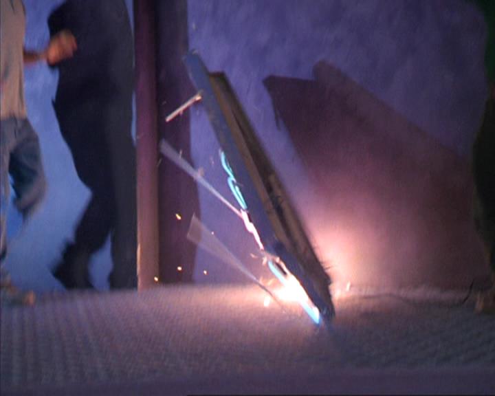 Charmed-Online-dot-net_405SizeMatters0852.jpg