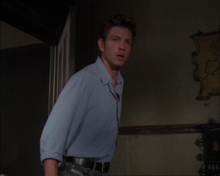 Charmed-Online-dot-net_405SizeMatters0880.jpg