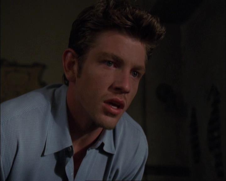 Charmed-Online-dot-net_405SizeMatters0892.jpg