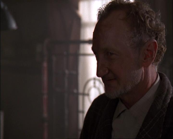 Charmed-Online-dot-net_405SizeMatters0905.jpg Charmed-Online-dot-net_405SizeMatters0905.jpg