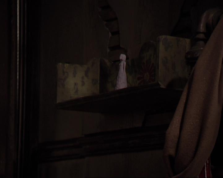Charmed-Online-dot-net_405SizeMatters0935.jpg