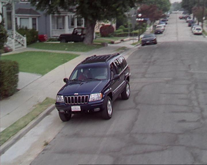 Charmed-Online-dot-net_405SizeMatters0966.jpg