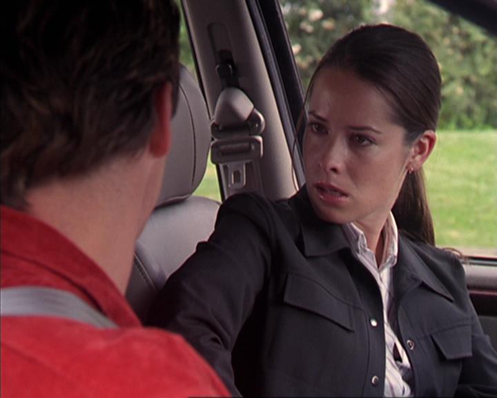 Charmed-Online-dot-net_405SizeMatters1011.jpg