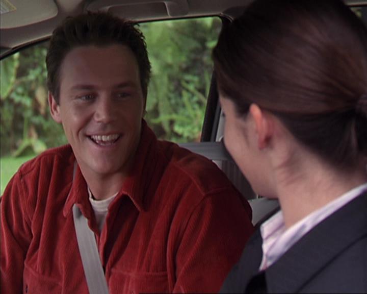 Charmed-Online-dot-net_405SizeMatters1021.jpg