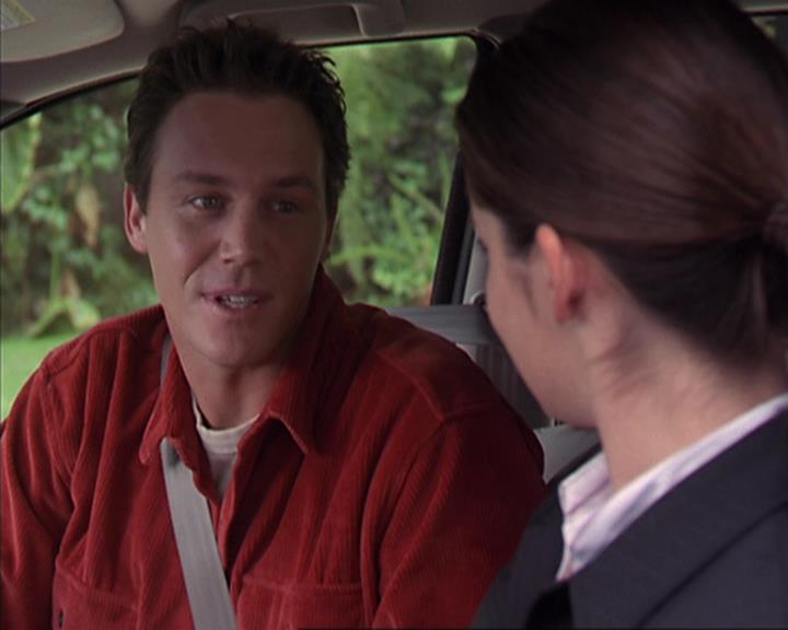 Charmed-Online-dot-net_405SizeMatters1022.jpg