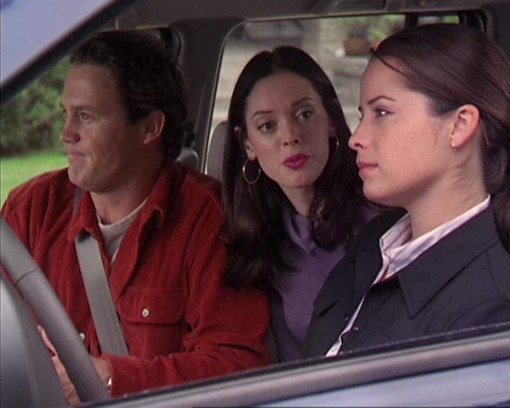 Charmed-Online-dot-net_405SizeMatters1027.jpg