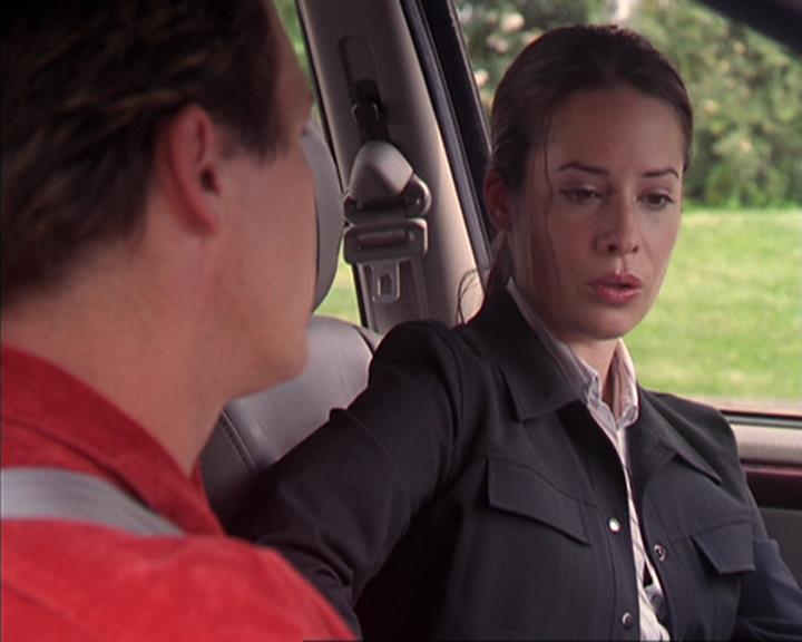 Charmed-Online-dot-net_405SizeMatters1042.jpg