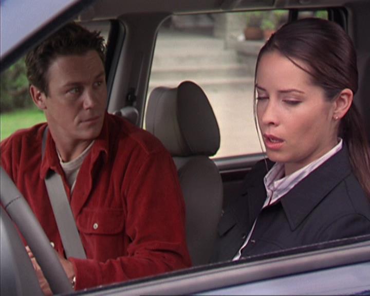 Charmed-Online-dot-net_405SizeMatters1058.jpg