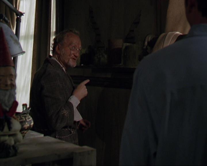 Charmed-Online-dot-net_405SizeMatters1115.jpg