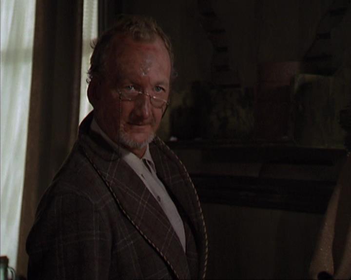 Charmed-Online-dot-net_405SizeMatters1141.jpg