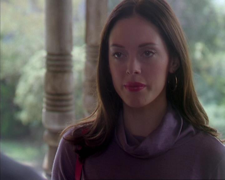 Charmed-Online-dot-net_405SizeMatters1173.jpg