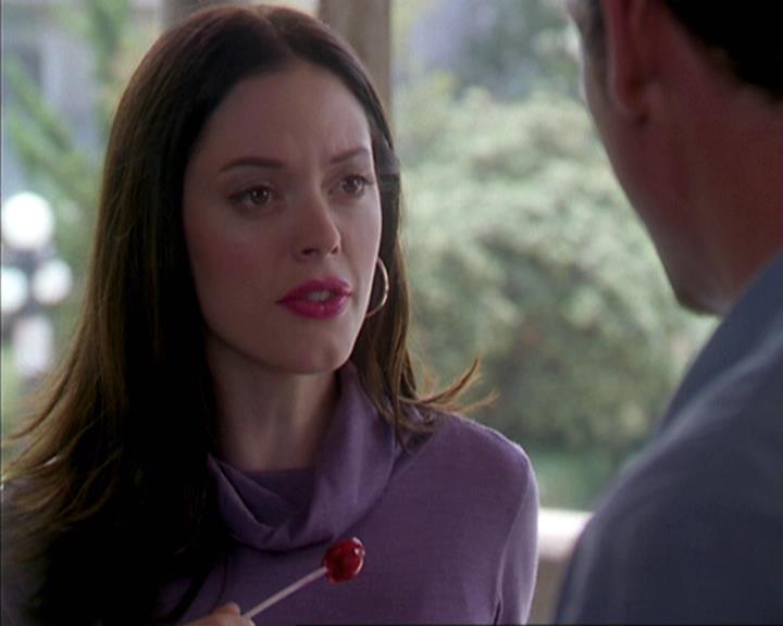 Charmed-Online-dot-net_405SizeMatters1188.jpg