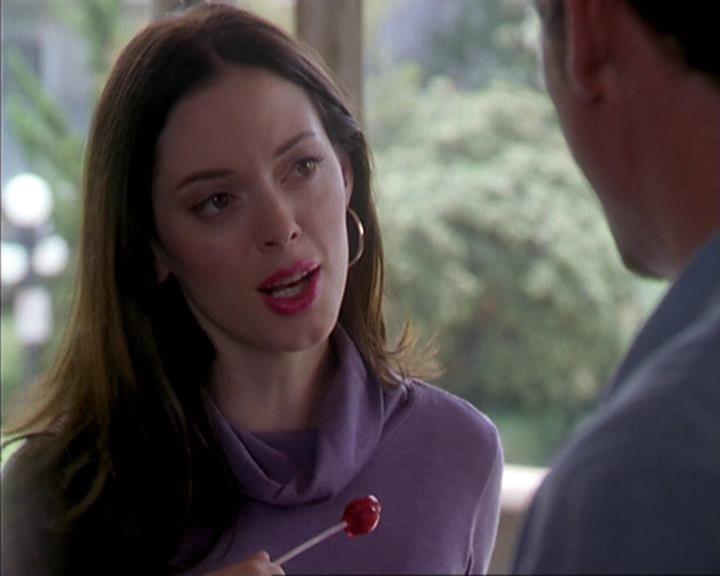 Charmed-Online-dot-net_405SizeMatters1190.jpg