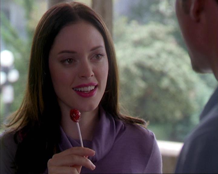 Charmed-Online-dot-net_405SizeMatters1203.jpg