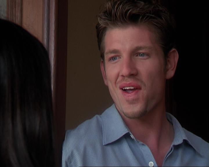 Charmed-Online-dot-net_405SizeMatters1204.jpg