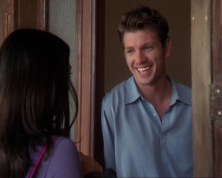 Charmed-Online-dot-net_405SizeMatters1218.jpg