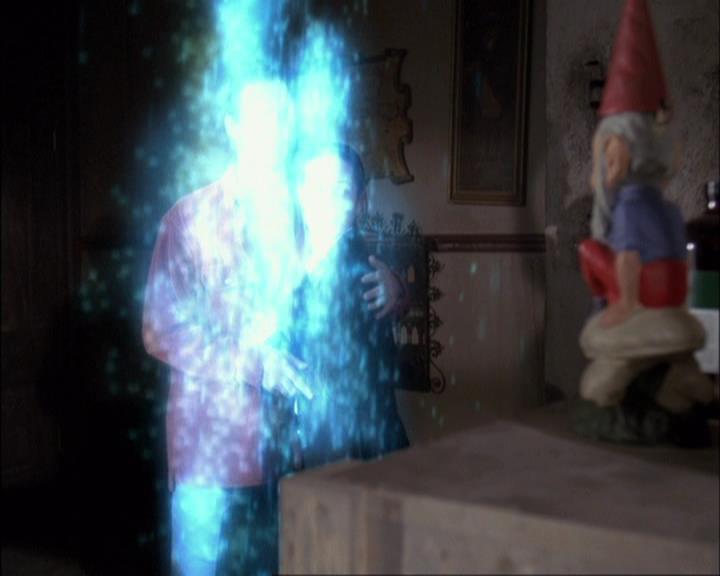 Charmed-Online-dot-net_405SizeMatters1271.jpg