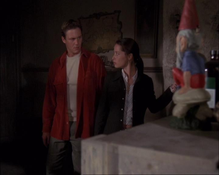 Charmed-Online-dot-net_405SizeMatters1278.jpg