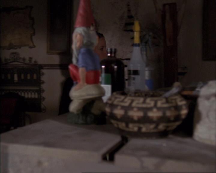 Charmed-Online-dot-net_405SizeMatters1280.jpg