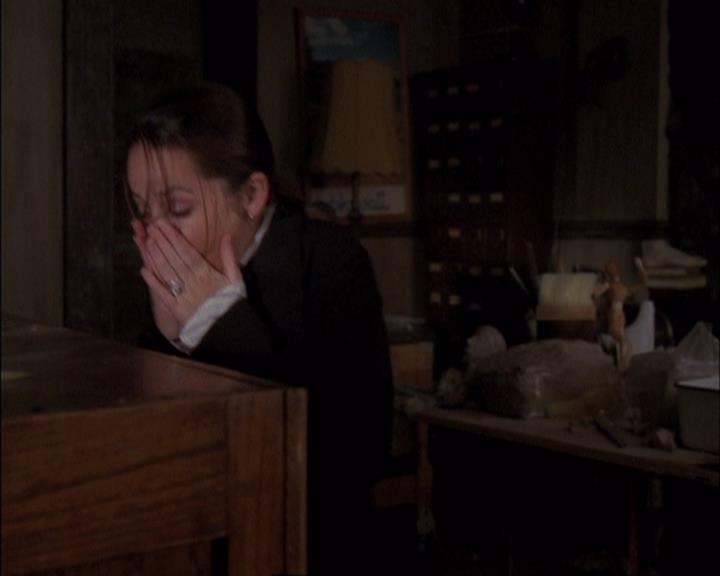 Charmed-Online-dot-net_405SizeMatters1296.jpg