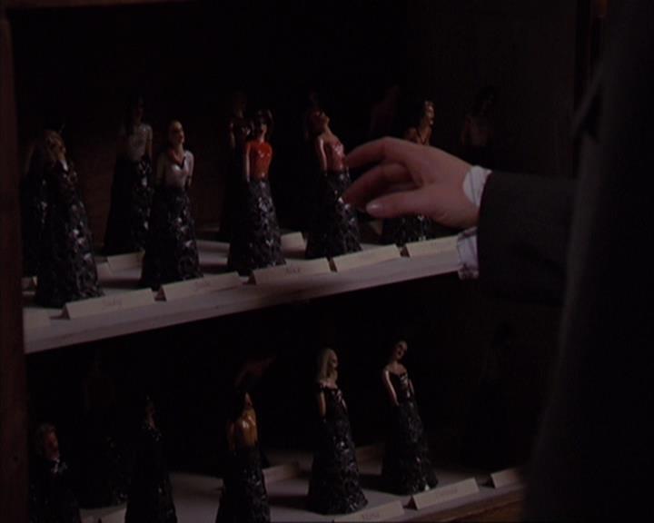 Charmed-Online-dot-net_405SizeMatters1314.jpg