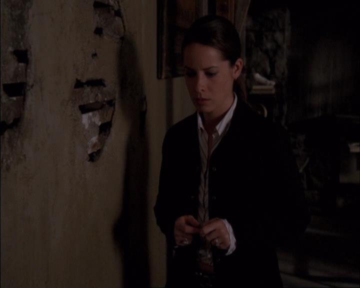 Charmed-Online-dot-net_405SizeMatters1345.jpg