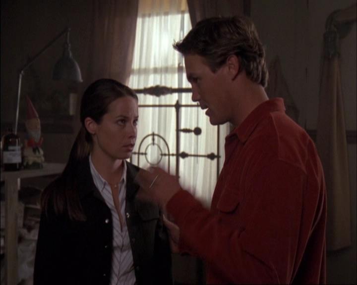 Charmed-Online-dot-net_405SizeMatters1361.jpg