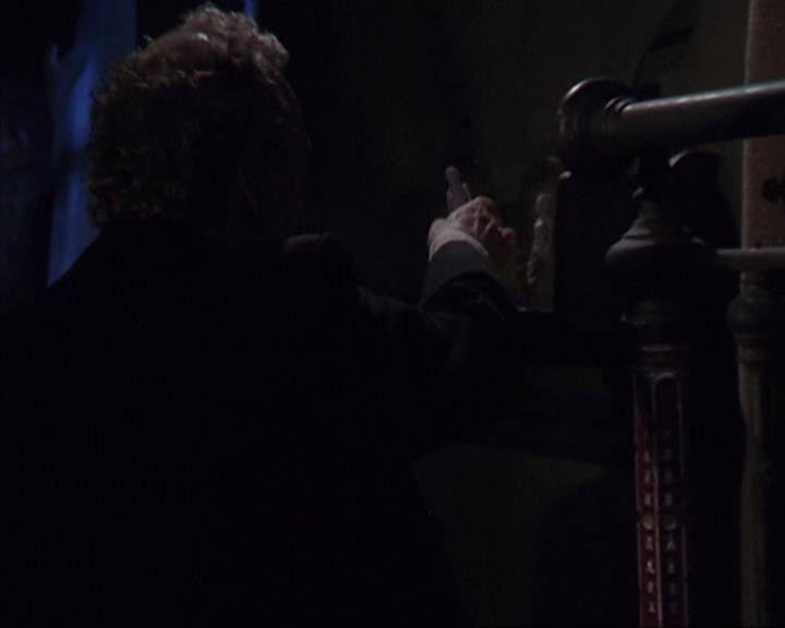 Charmed-Online-dot-net_405SizeMatters1396.jpg